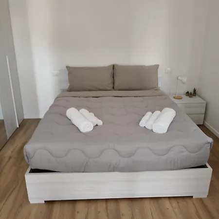 Rum i privatbostad Wendy's House- Self Check In- *