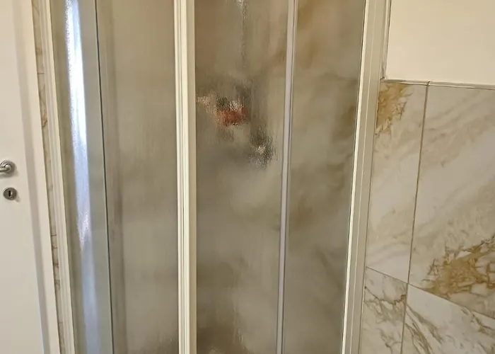 Wendy's House- Self Check In- *